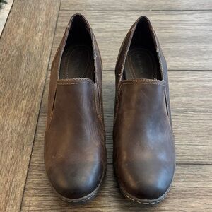 Merona Distressed Brown Leather Women's Block Heel Shoes Size 11